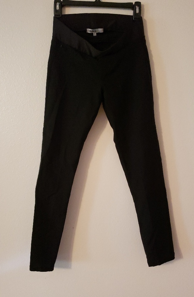 Cute black maternity pants